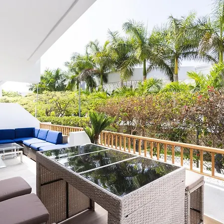 Del Atlantico Адехе