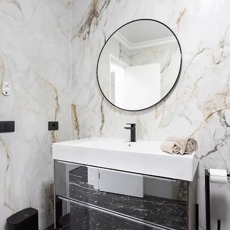 Del Atlantico Адехе